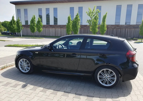 BMW Seria 1 cena 23400 przebieg: 227000, rok produkcji 2008 z Niepołomice małe 232